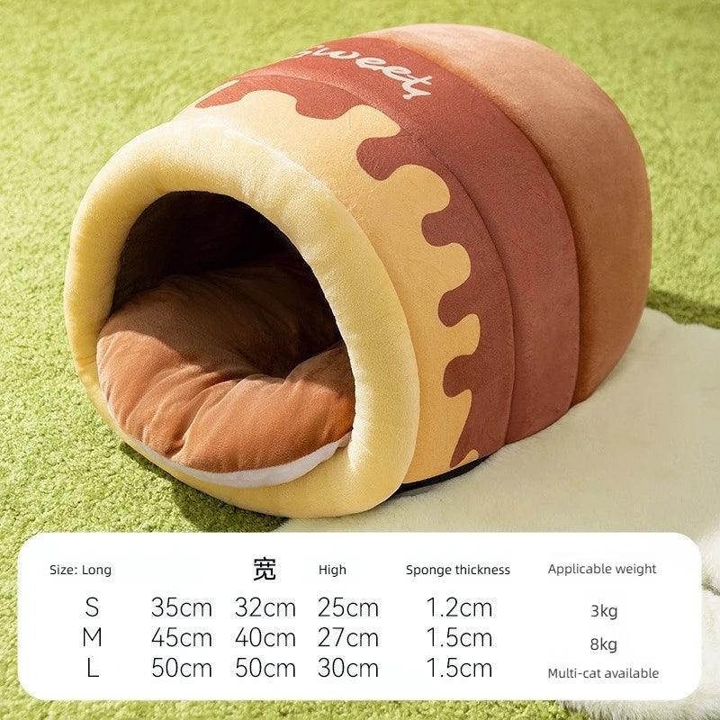 Winter Indoor Warm Plush Cat Bed with Reindeer Appearance Hide